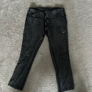 Women’s black and gray Nike workout leggings
